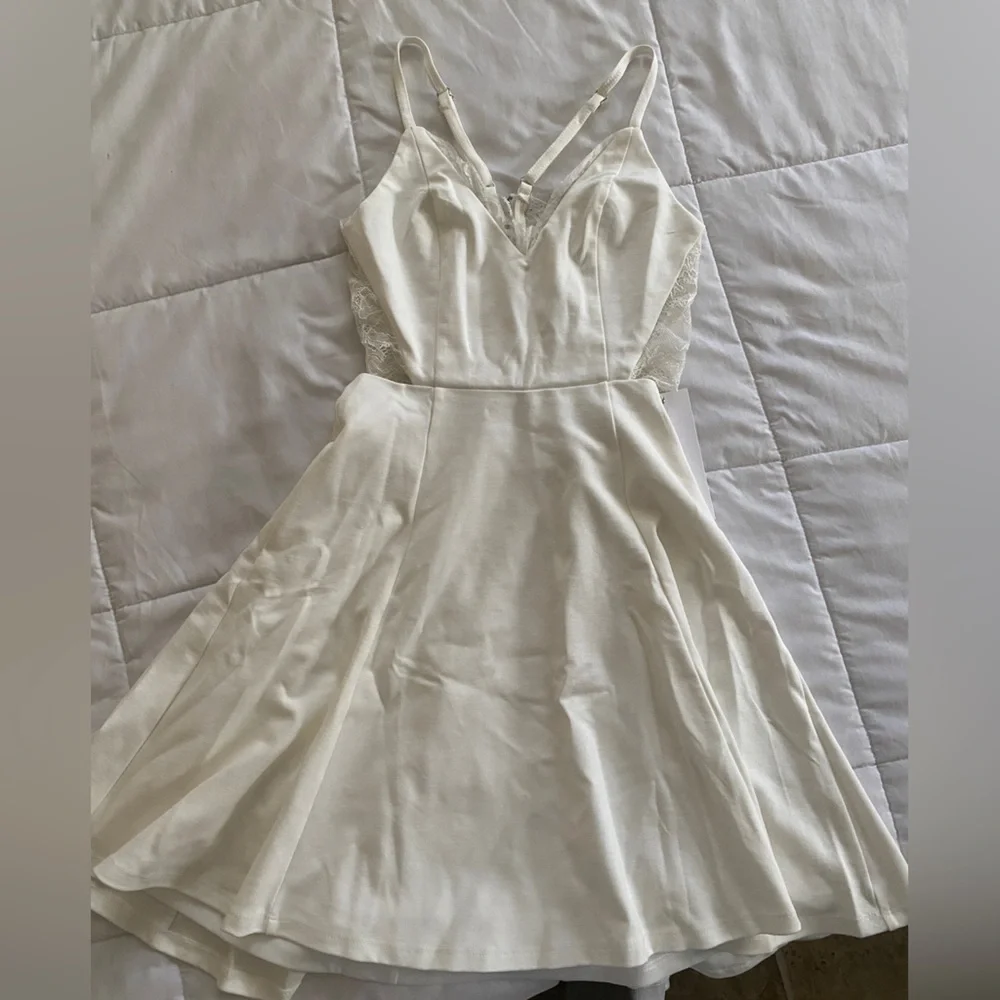 White Graduation Dress - Picture 3 of 3
